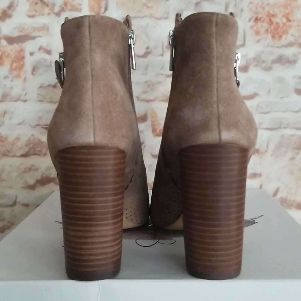 New Jessica Simpson Keris Suede Booties